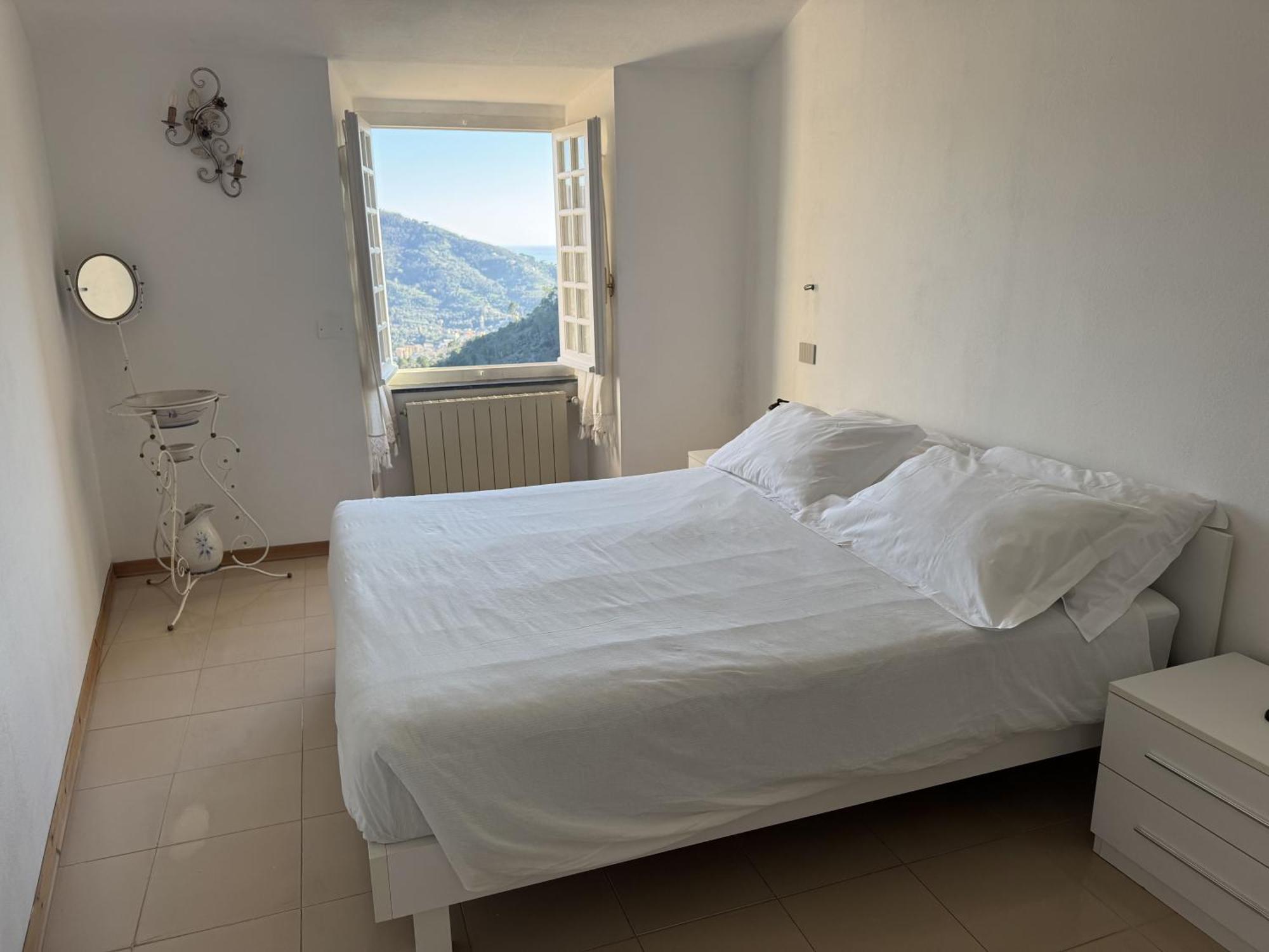 Tuvo Levanto